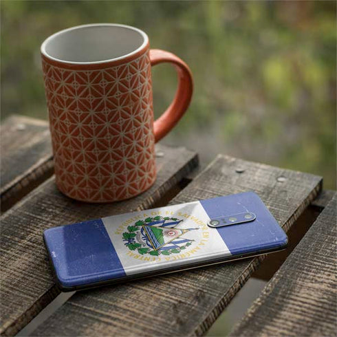 El Salvador Flag Distressed OnePlus 7 Pro Skin